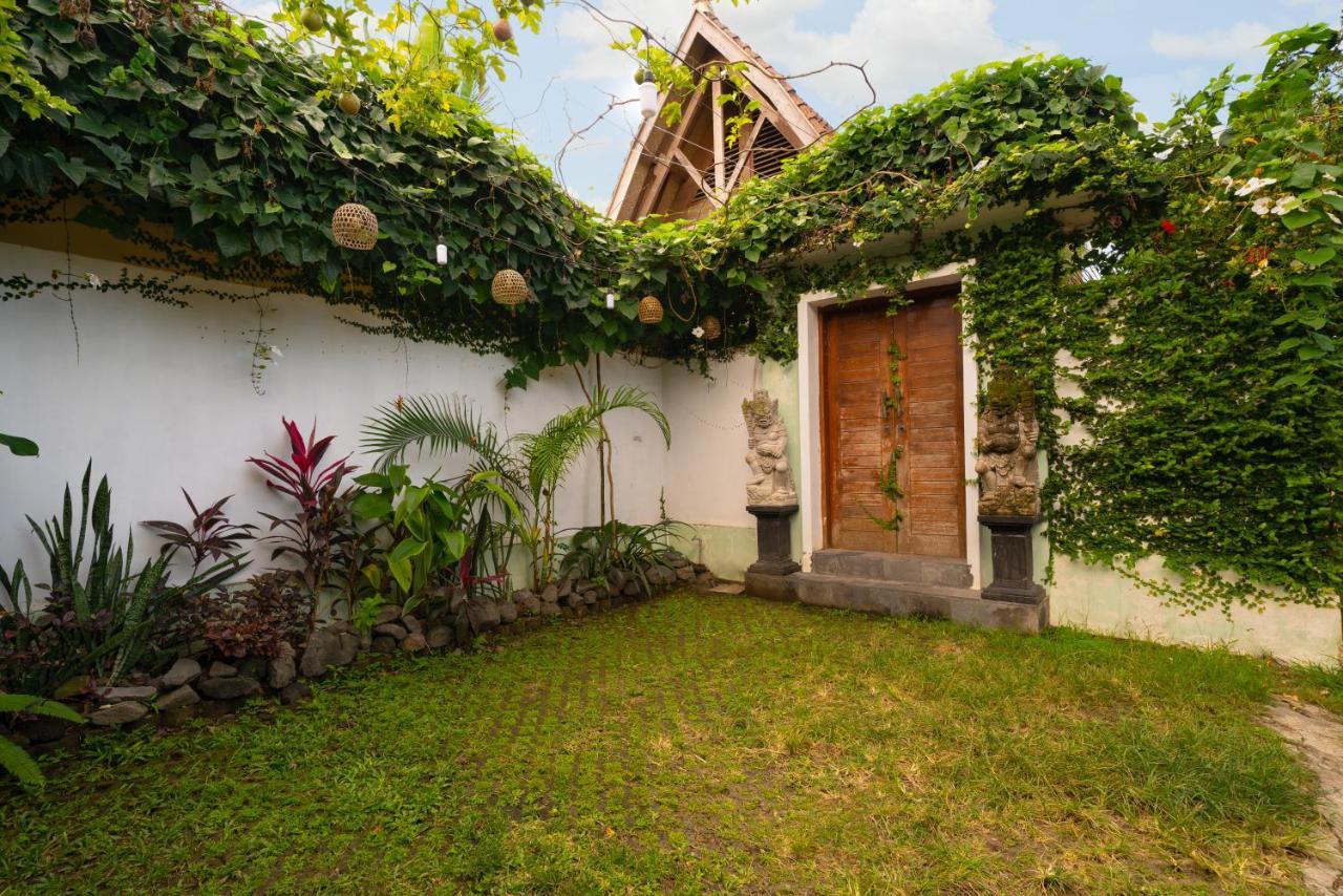 Karma House Ungasan Villa Jimbaran  Exterior photo